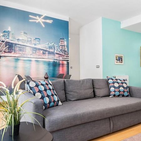 -Malagasunapts- Modern Citycentre Pool&Parking Zewnętrze zdjęcie