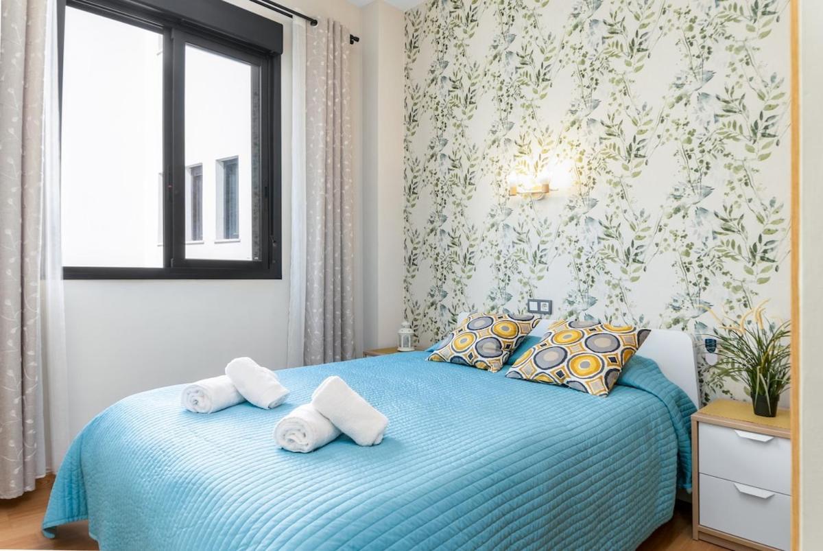 -Malagasunapts- Modern Citycentre Pool&Parking Zewnętrze zdjęcie