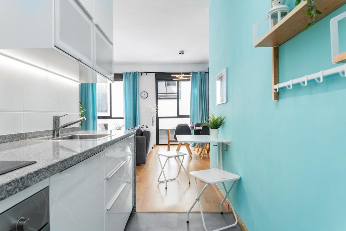 -Malagasunapts- Modern Citycentre Pool&Parking Zewnętrze zdjęcie