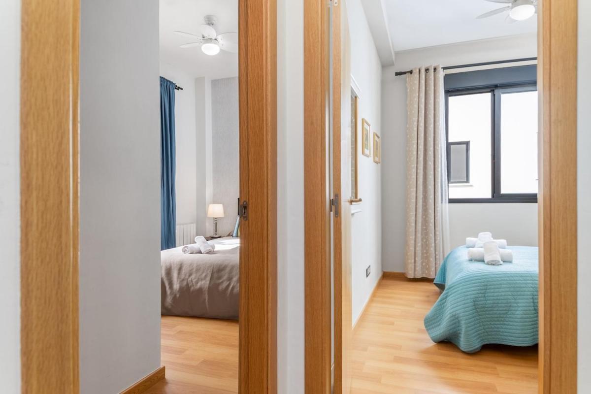 -Malagasunapts- Modern Citycentre Pool&Parking Zewnętrze zdjęcie