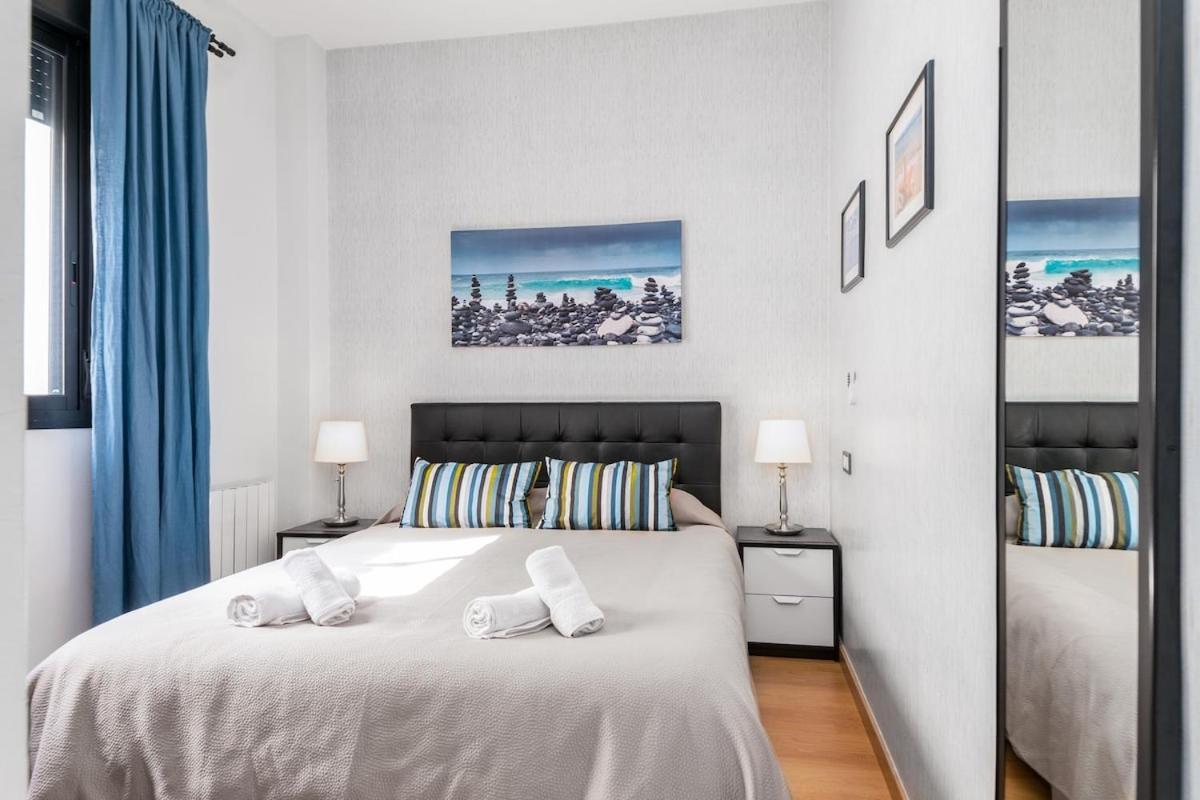 -Malagasunapts- Modern Citycentre Pool&Parking Zewnętrze zdjęcie