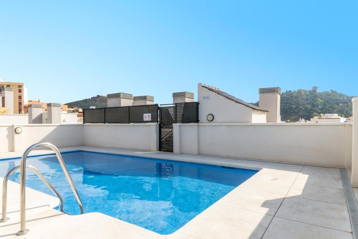 -Malagasunapts- Modern Citycentre Pool&Parking Zewnętrze zdjęcie